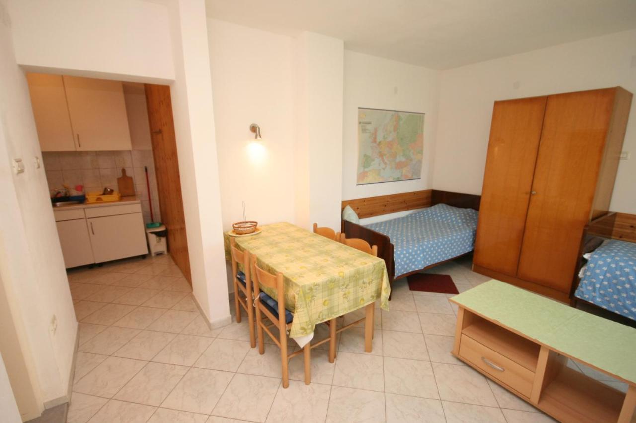 Apartments With Wifi Pula - 6987 Экстерьер фото