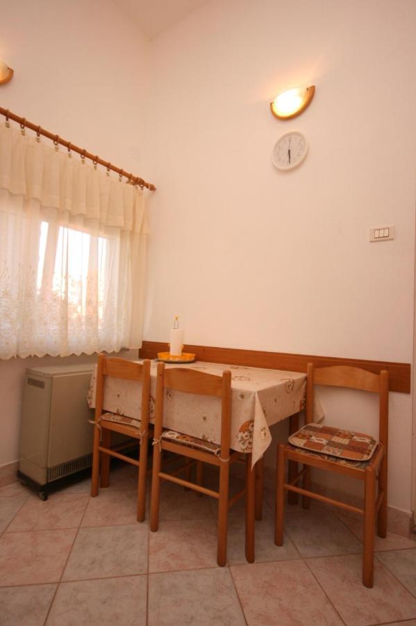 Apartments With Wifi Pula - 6987 Экстерьер фото